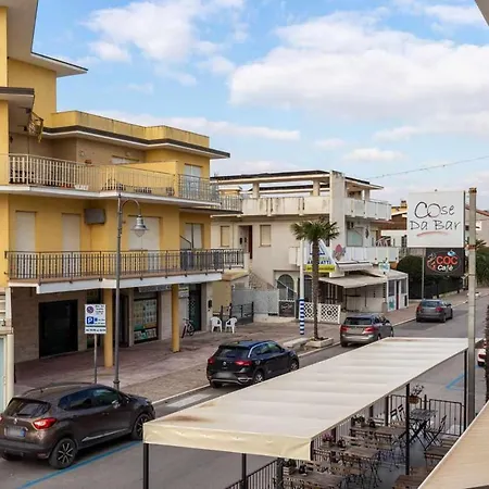 L05 A Due Passi Dal Mare مارشيللي